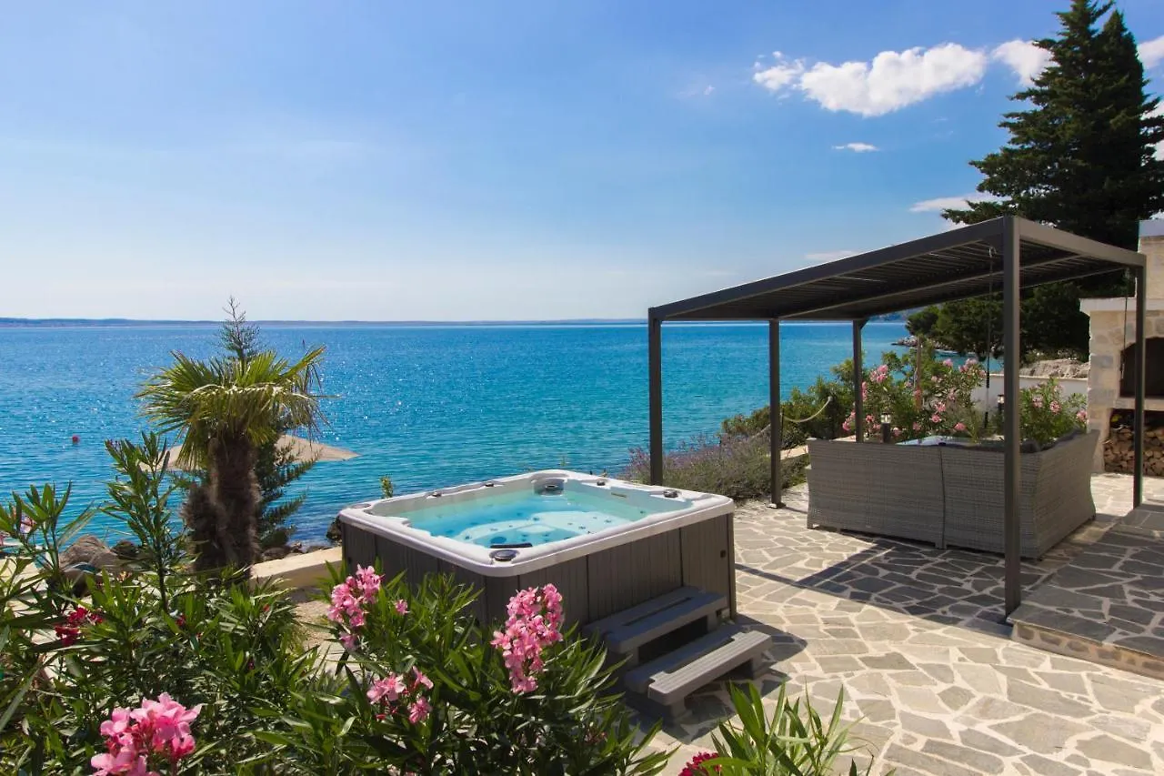 Dalmata Lounge Apartment Starigrad Paklenica