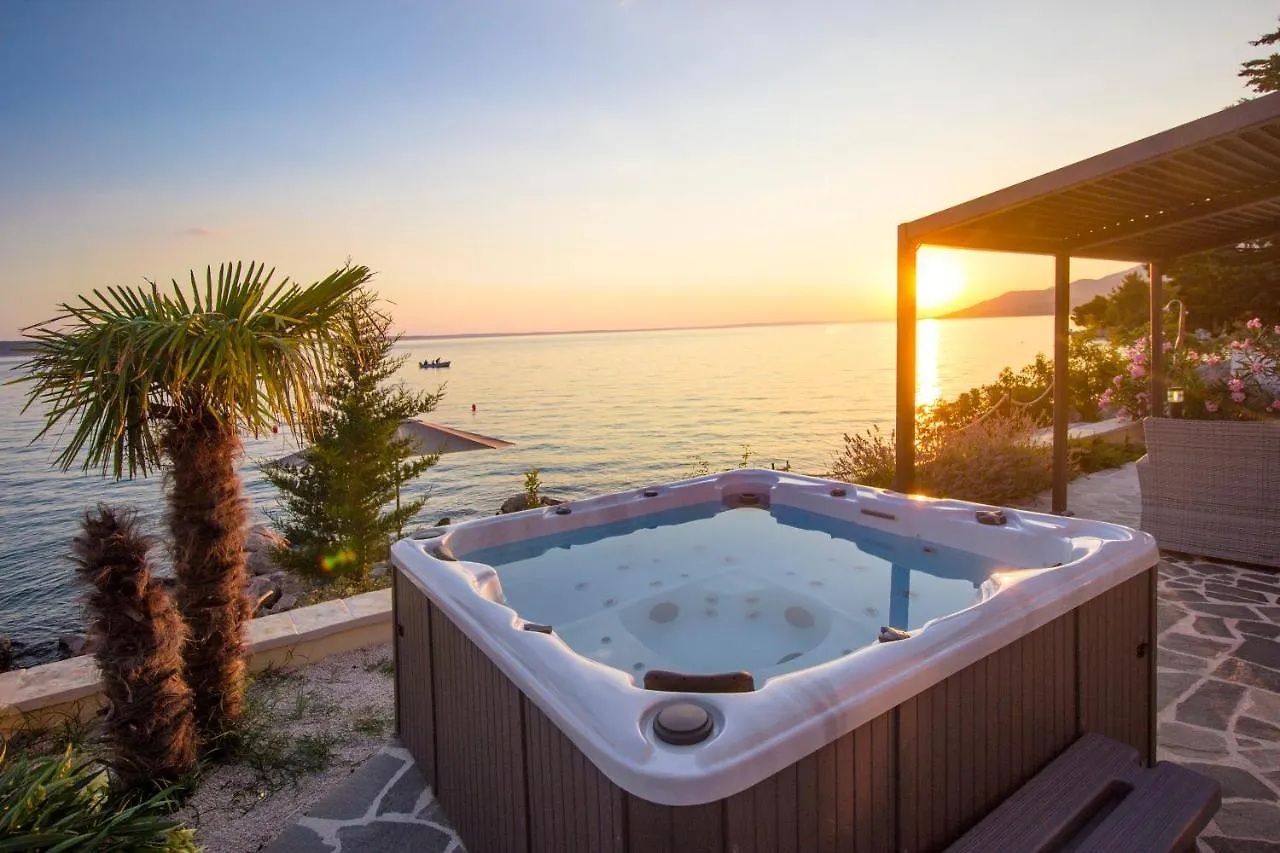 Dalmata Lounge Apartment Starigrad Paklenica