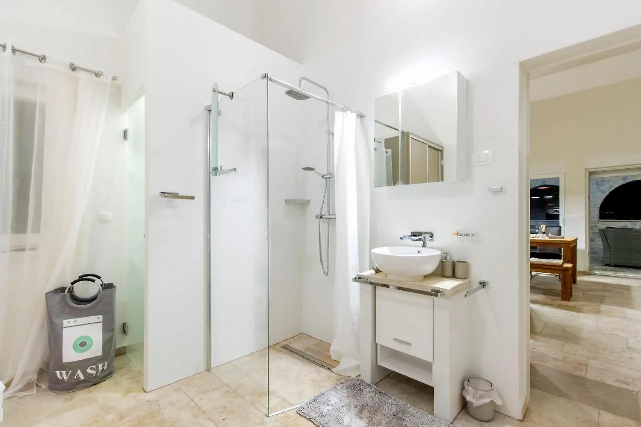 Dalmata Lounge Apartment Starigrad Paklenica